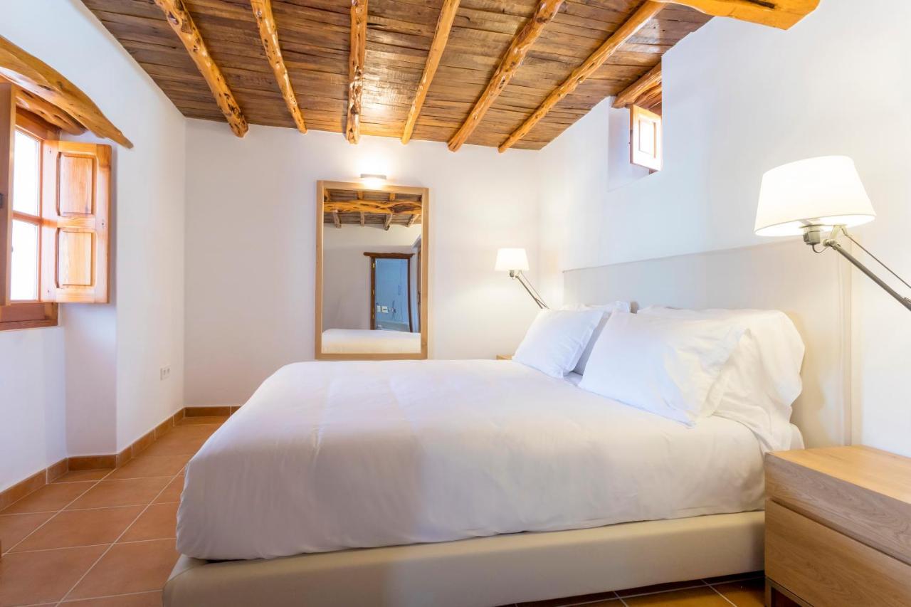 Agroturismo Can Toni Xumeu - Adults Only Кала-Лонга Экстерьер фото